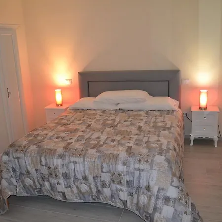 Zena Affittacamere 3* Marinella di Sarzana