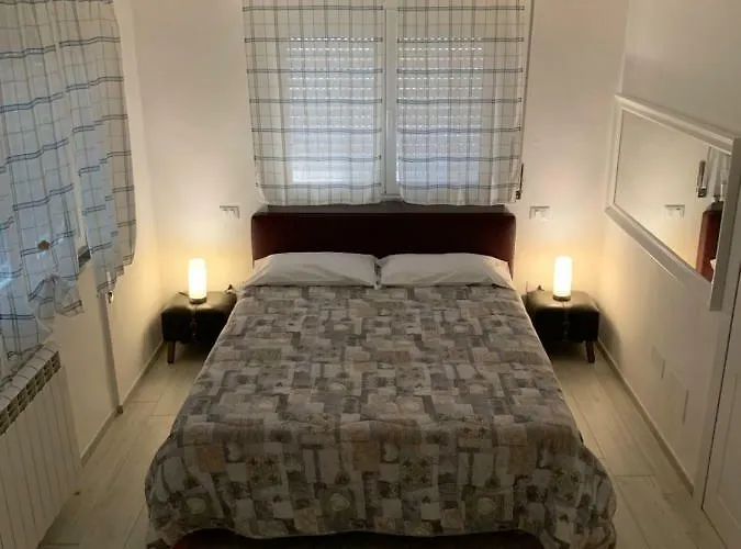 Pensión Zena Affittacamere 3*